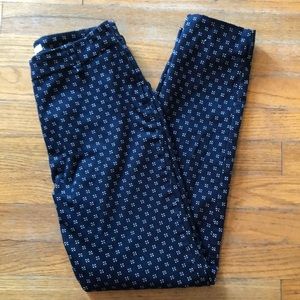 H&M blue patterned slacks